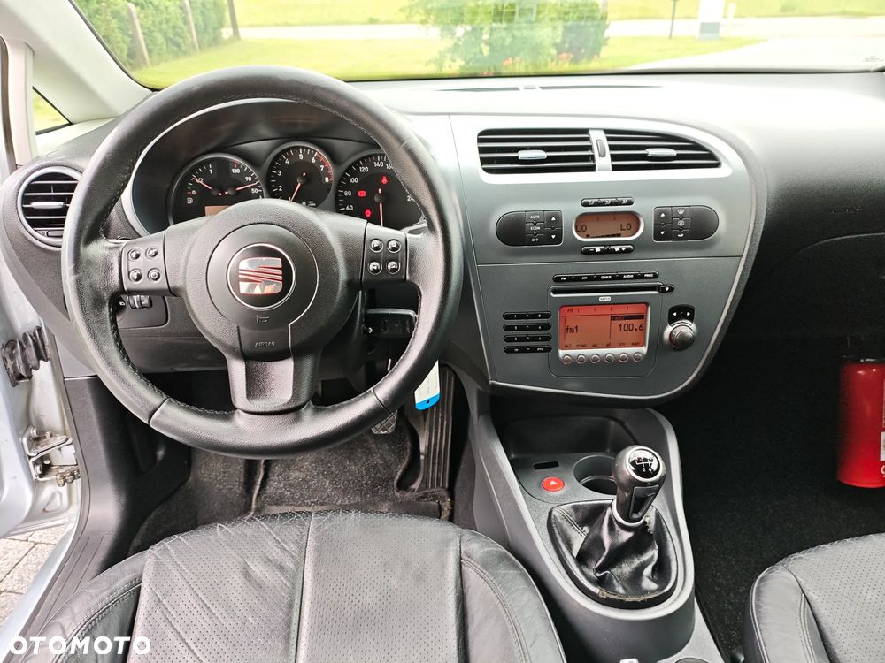 Seat Leon 1.6 Style - 8