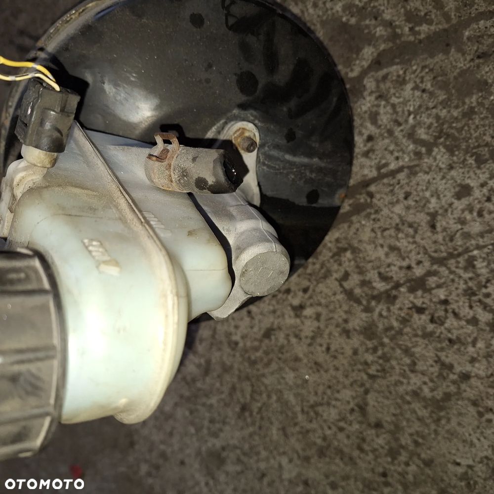 SERWO HAMULCOWE YARIS II 1,4 D4D 47200-OD191 - 3
