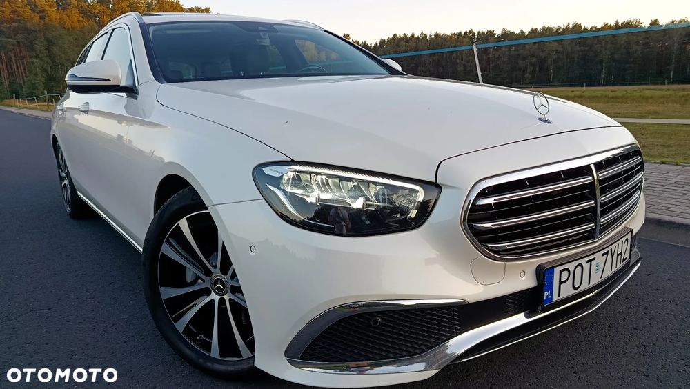 Mercedes-Benz Klasa E 220 d 9G-TRONIC - 35