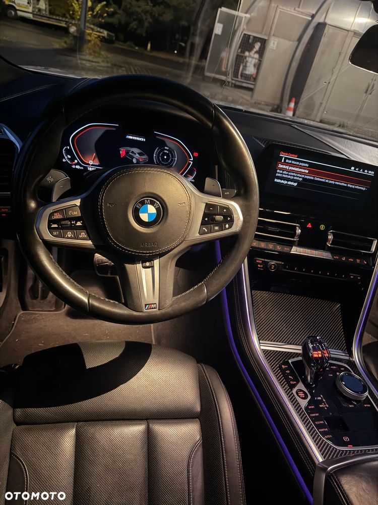 BMW Seria 8 M850i xDrive - 11