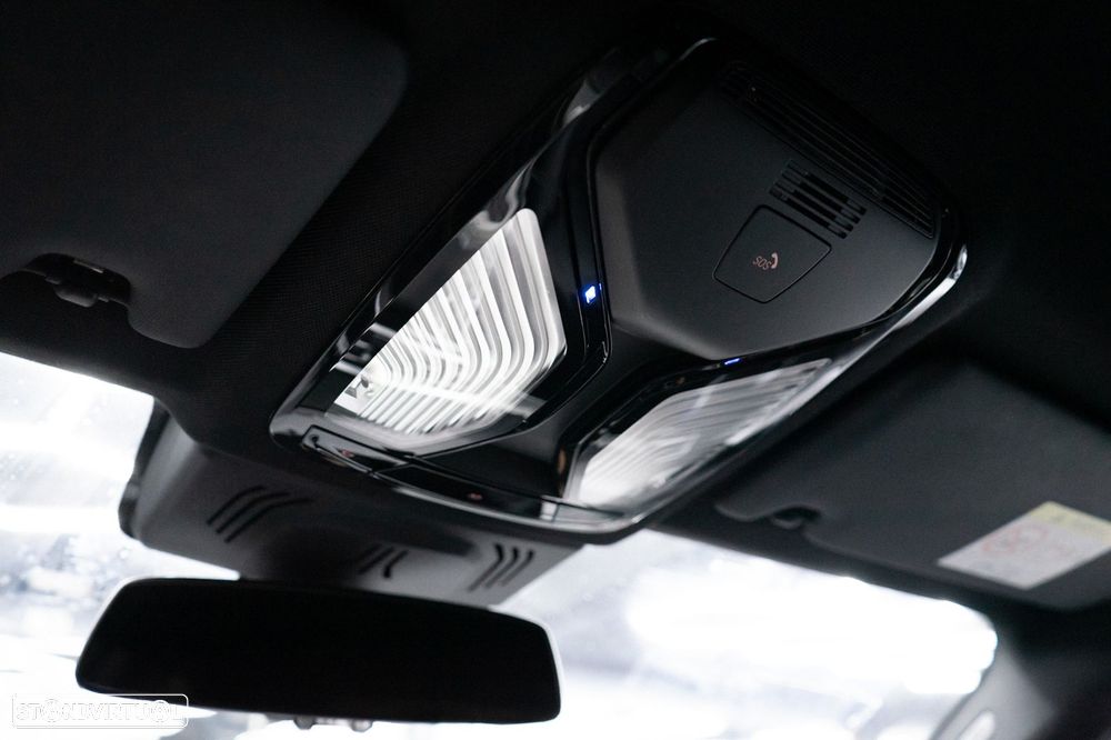 BMW 320 d Touring Pack M Shadow Auto - 56