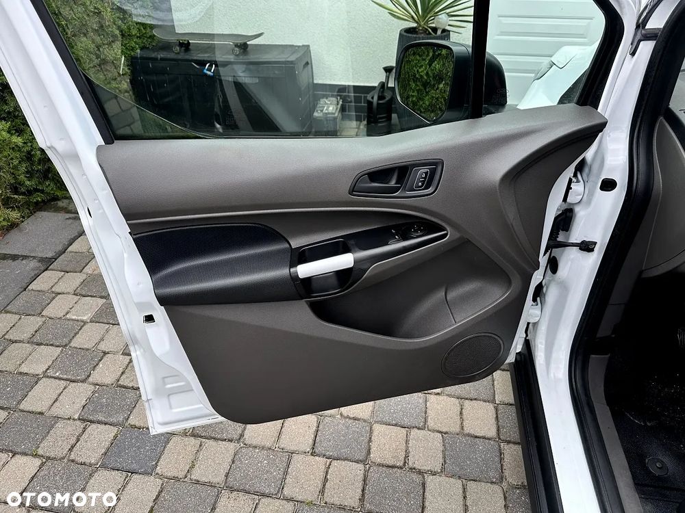 Ford TRANSIT CONNECT - 6