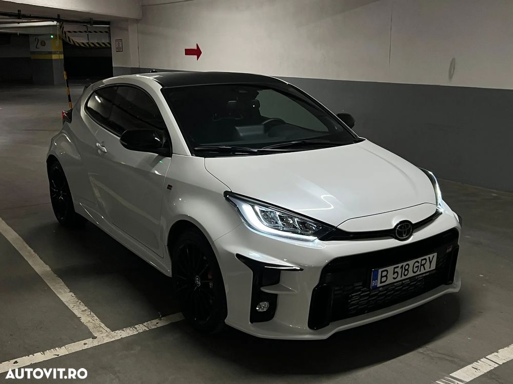 Toyota Yaris - 2