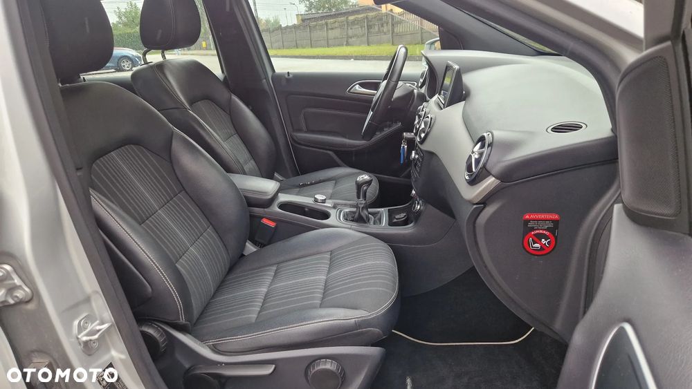 Mercedes-Benz Klasa B 200 CDI (BlueEFFICIENCY) - 12