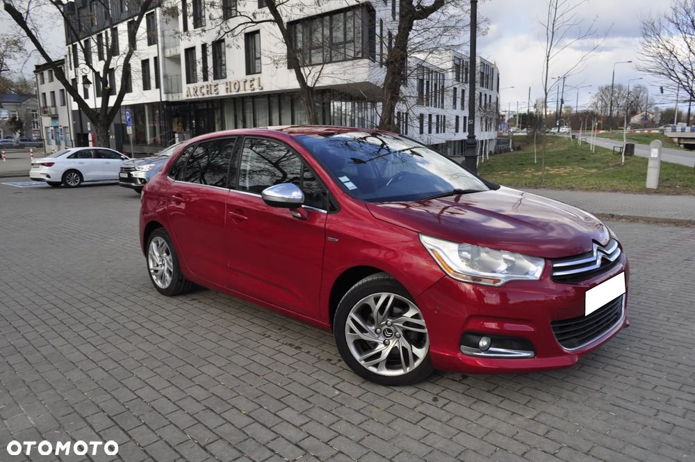 Citroën C4 VTi 120 Business Class - 1