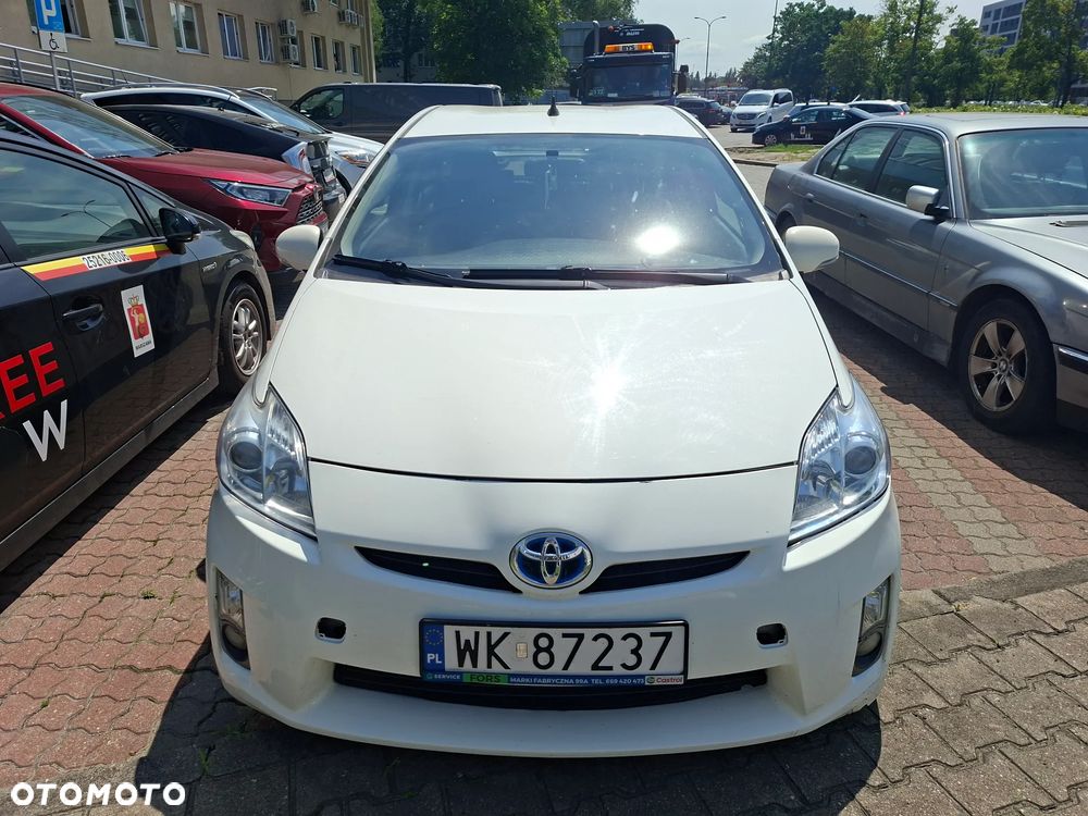 Toyota Prius - 8