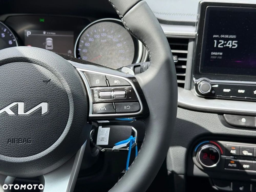 Kia XCeed 1.6 T-GDI M DCT - 22