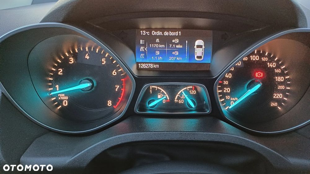 Ford Kuga 1.5 EcoBoost 2x4 Trend - 18