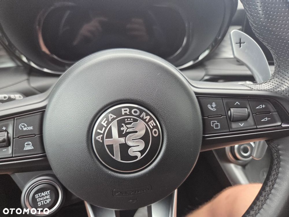 Alfa Romeo Tonale 1.5 T4 GSE mHEV Veloce DCT - 16