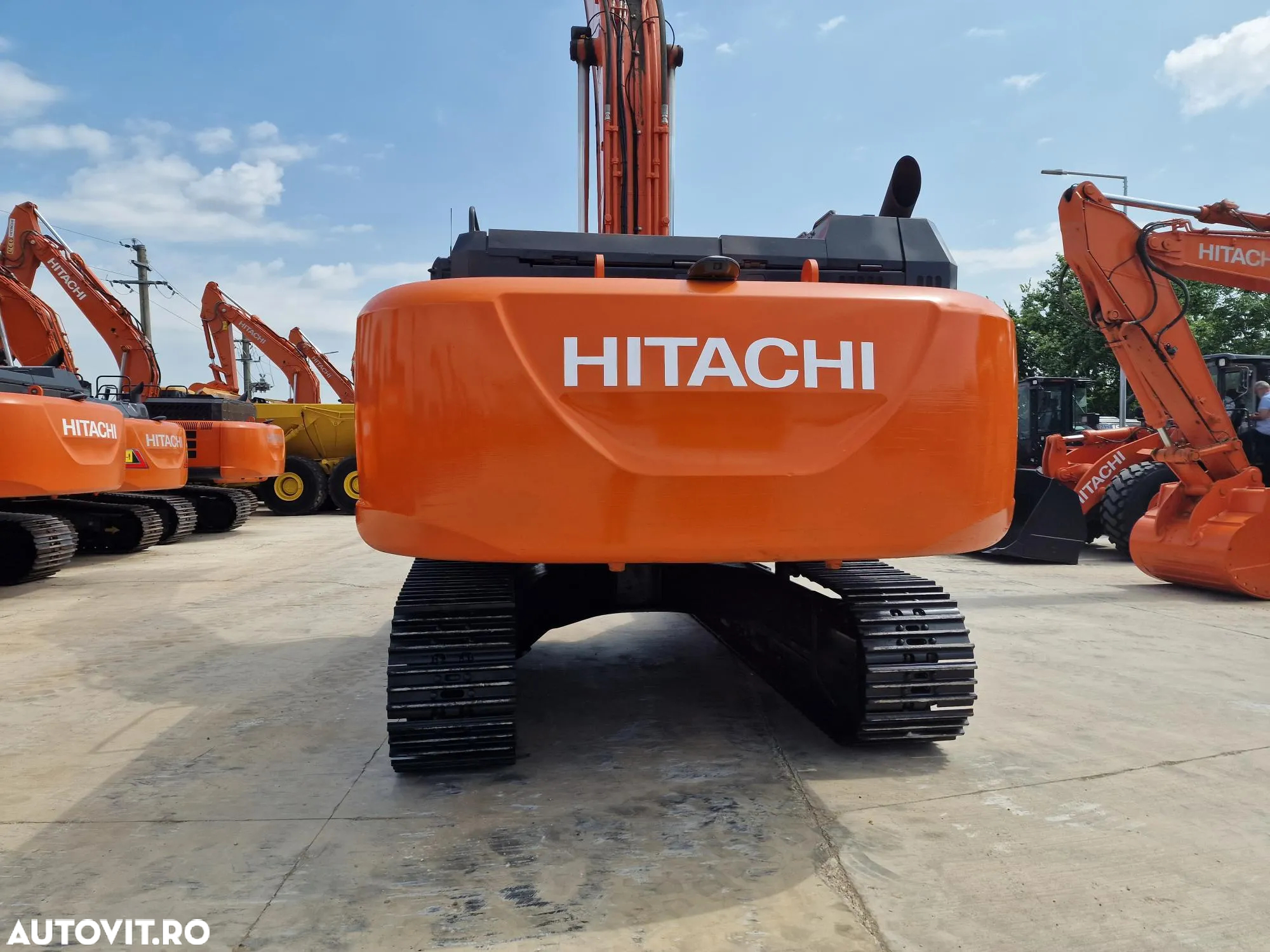 Hitachi ZX350LCN-6, 2020, 5.169h, cupa NOUA 2,2mc, Inst picon, Camera spate, Camere laterale, Lant 80% ok, Posibitate leasing 4 ani, Posibilitate inchiriere, PRET VANZARE PROMOTIONAL -126.900 EUR+Tva - 34