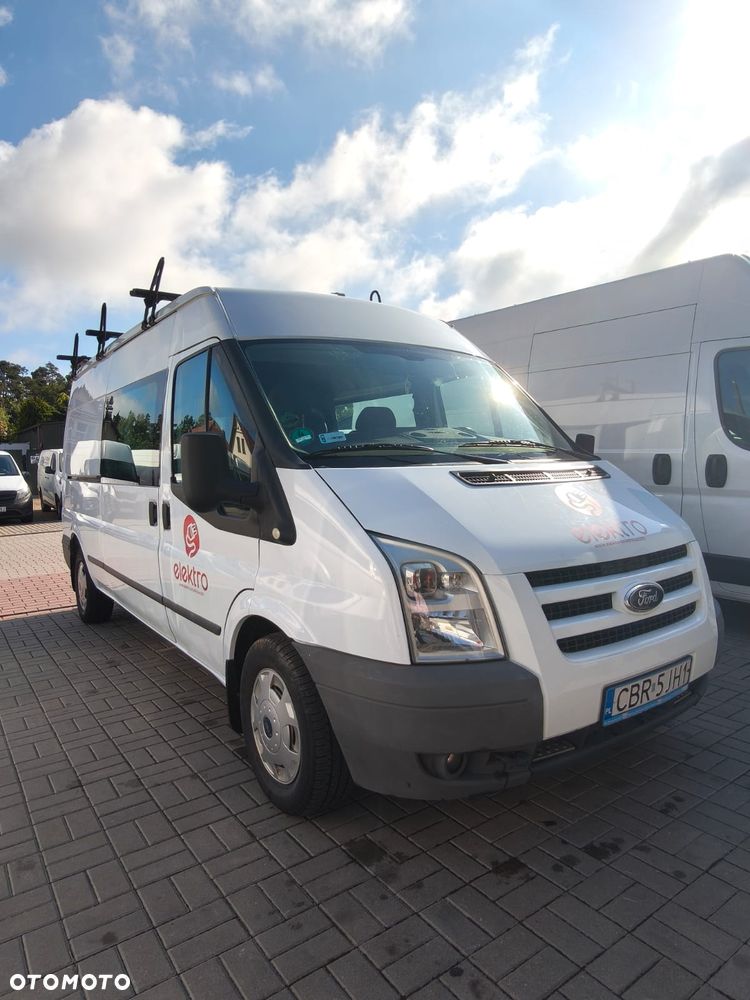 Ford Transit - 1