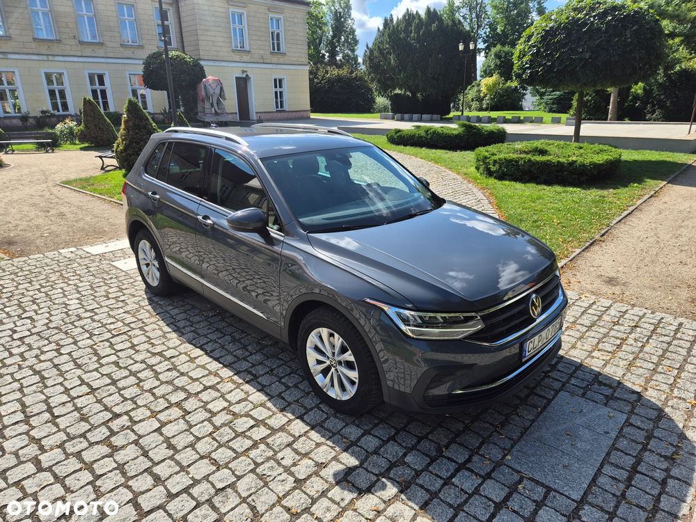 Volkswagen Tiguan - 33