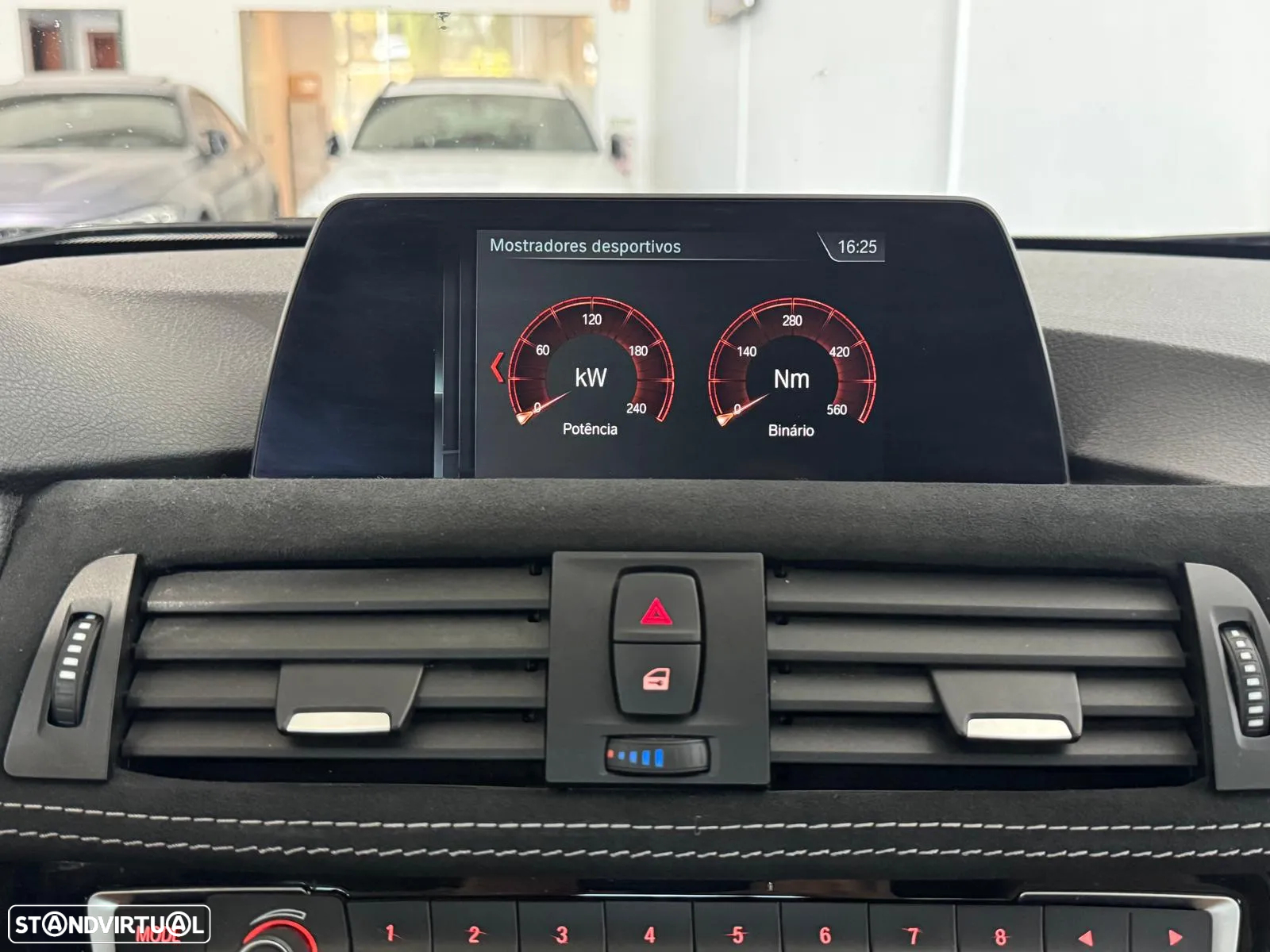 BMW 330 e iPerformance Pack M - 38