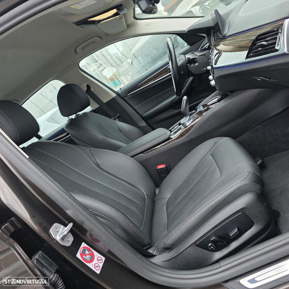 BMW 520 d Line Luxury Auto - 35
