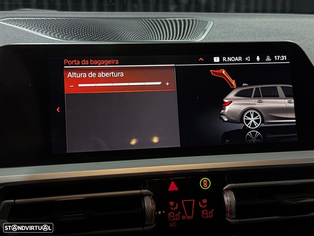 BMW 330 e Pack M Auto - 26
