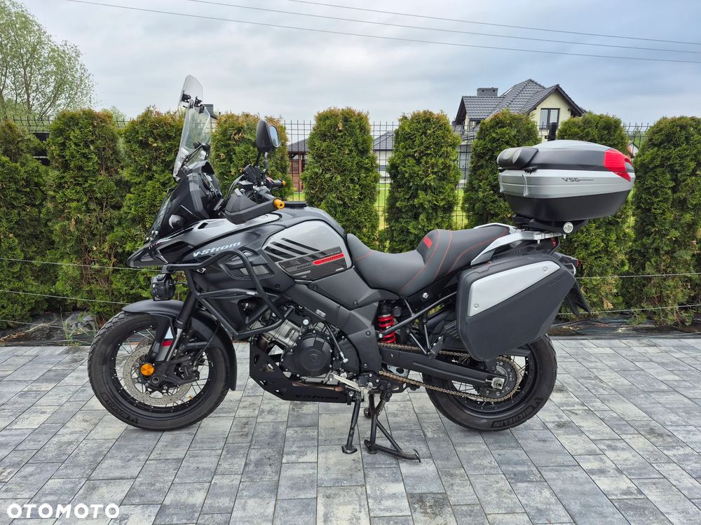 Suzuki DL - 6