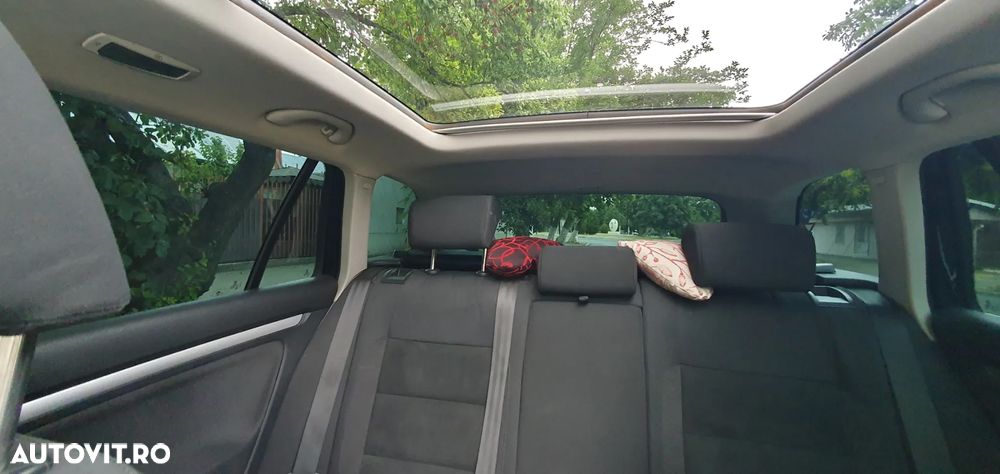 Volkswagen Golf 1.4 TSI Highline - 14