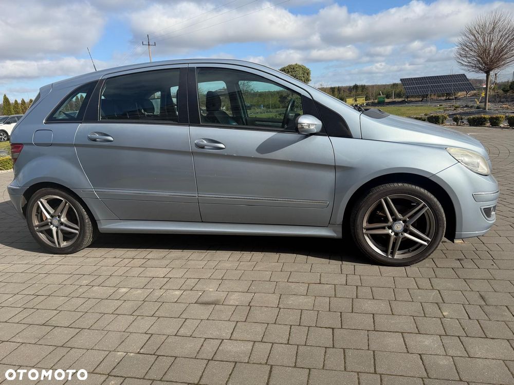Mercedes-Benz Klasa B 160 BlueEFFICIENCY SPORT EDITION - 2