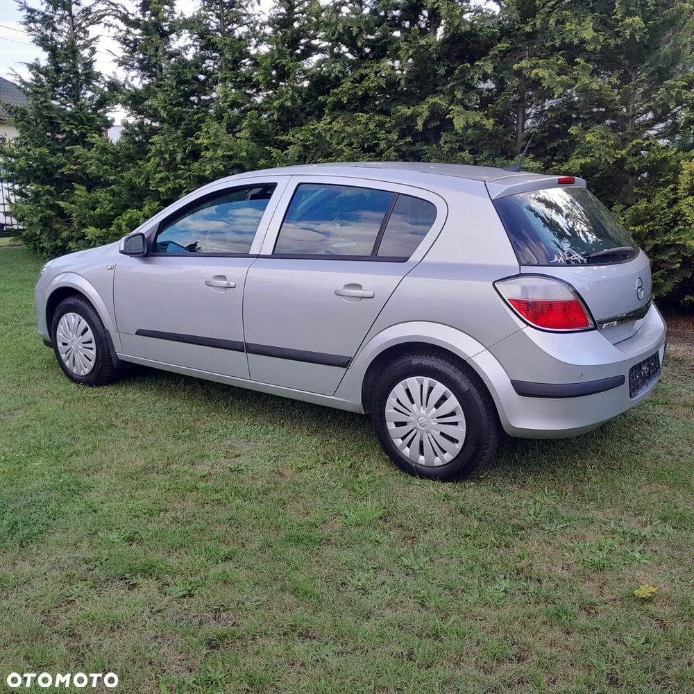 Opel Astra III 1.6 Enjoy - 3