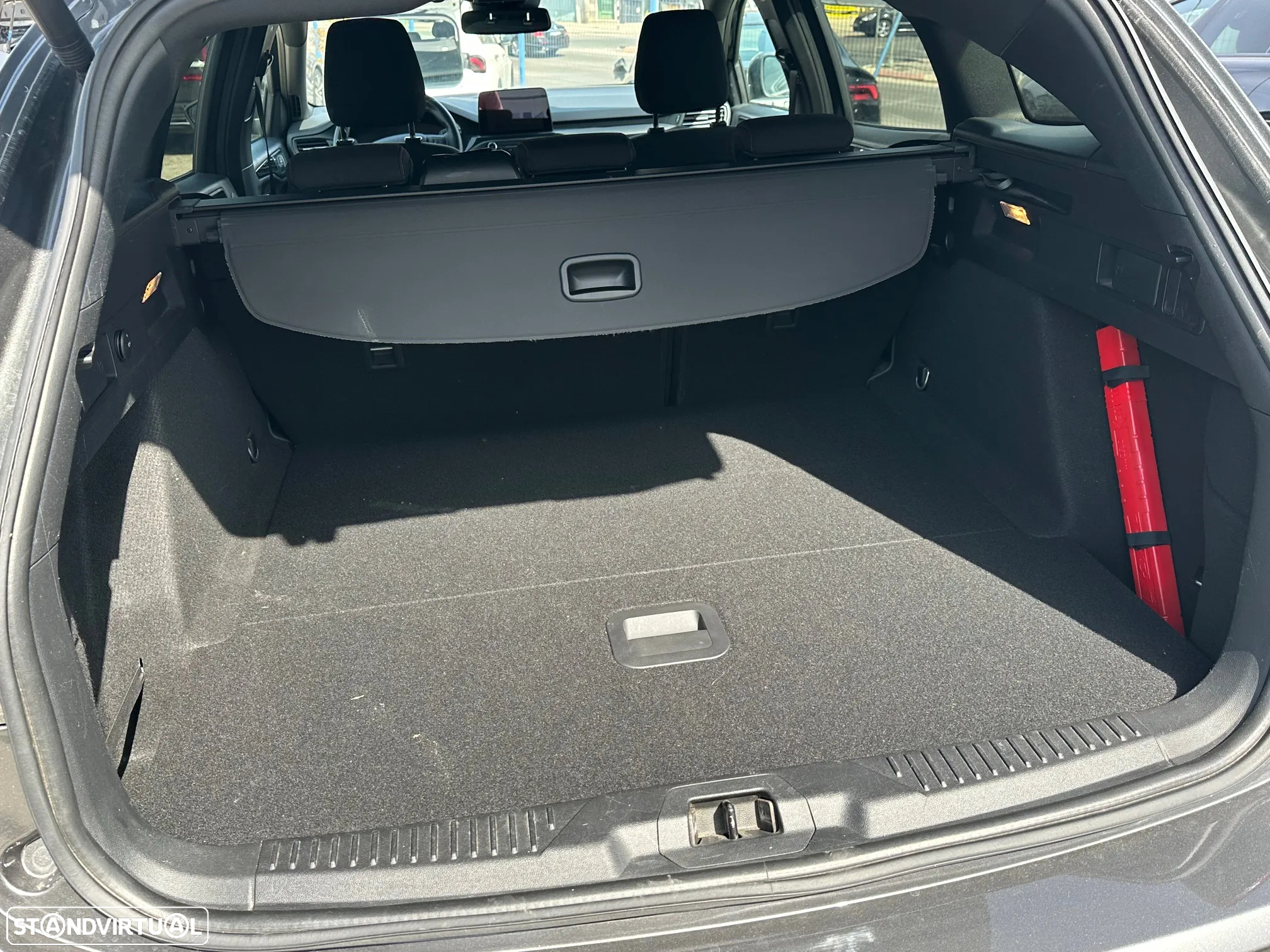 Ford Focus SW 1.5 TDCi EcoBlue ST-Line - 18