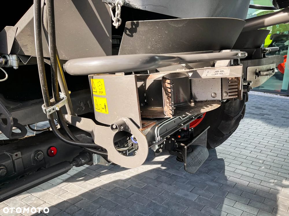 Claas TRION 650 - 20