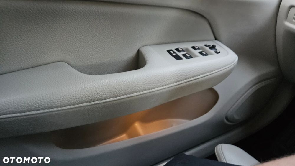 Volvo V60 B4 D Inscription - 30