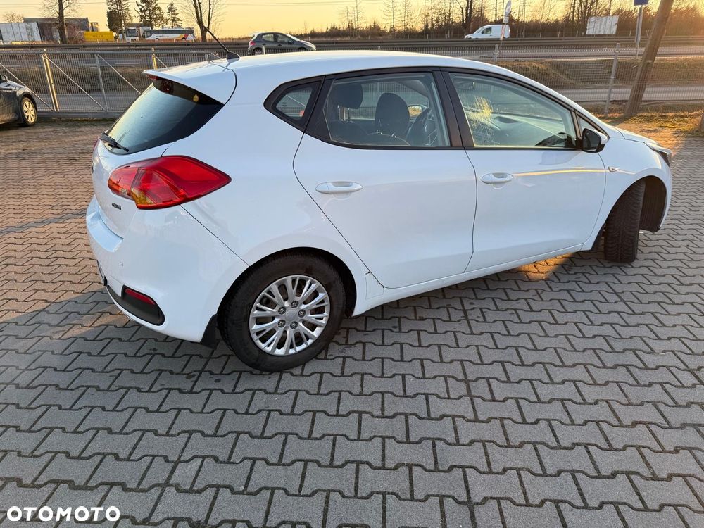 Kia Ceed 1.4 CRDi XL - 3