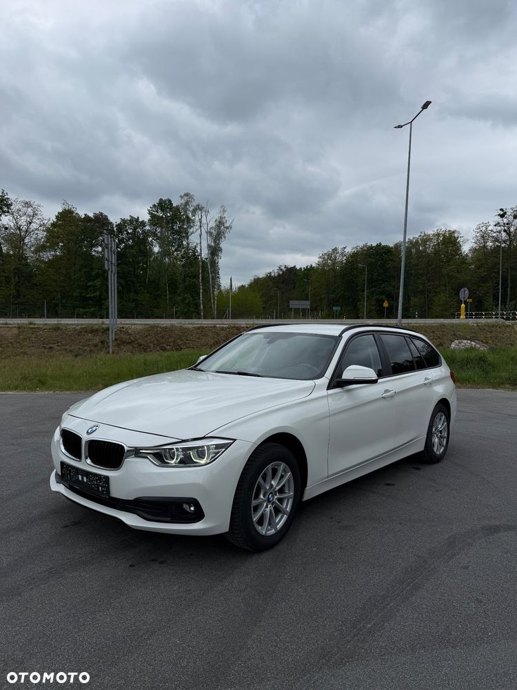 BMW Seria 3 - 10