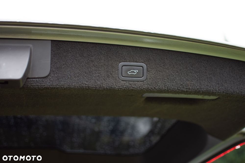 Volvo V70 2.5T Ocean Race - 16