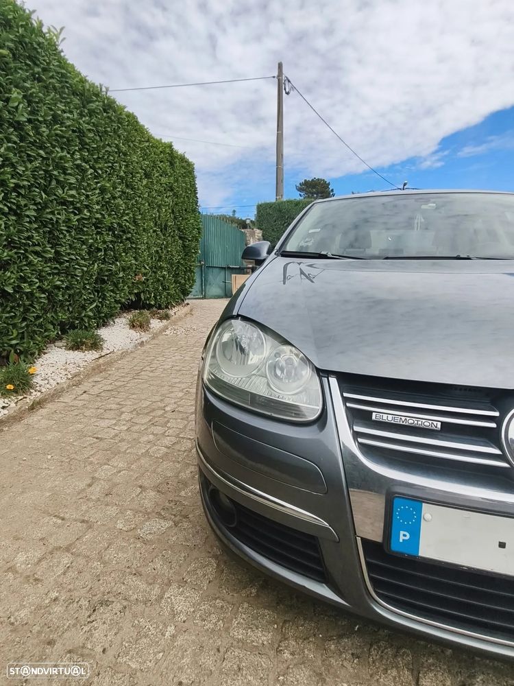 Volkswagen Jetta 2008 photo 2