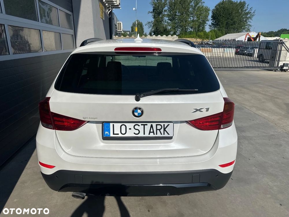 BMW X1 sDrive18d xLine - 4