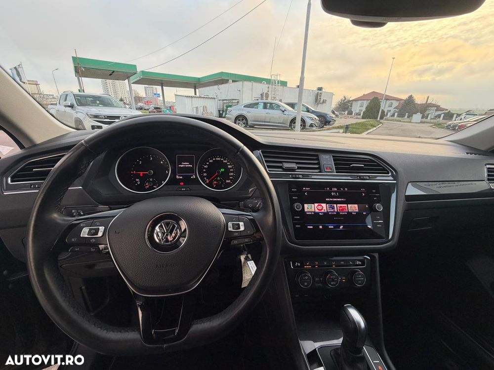 Volkswagen Tiguan Allspace 2.0 TDI 4Mot DSG Elegance - 8