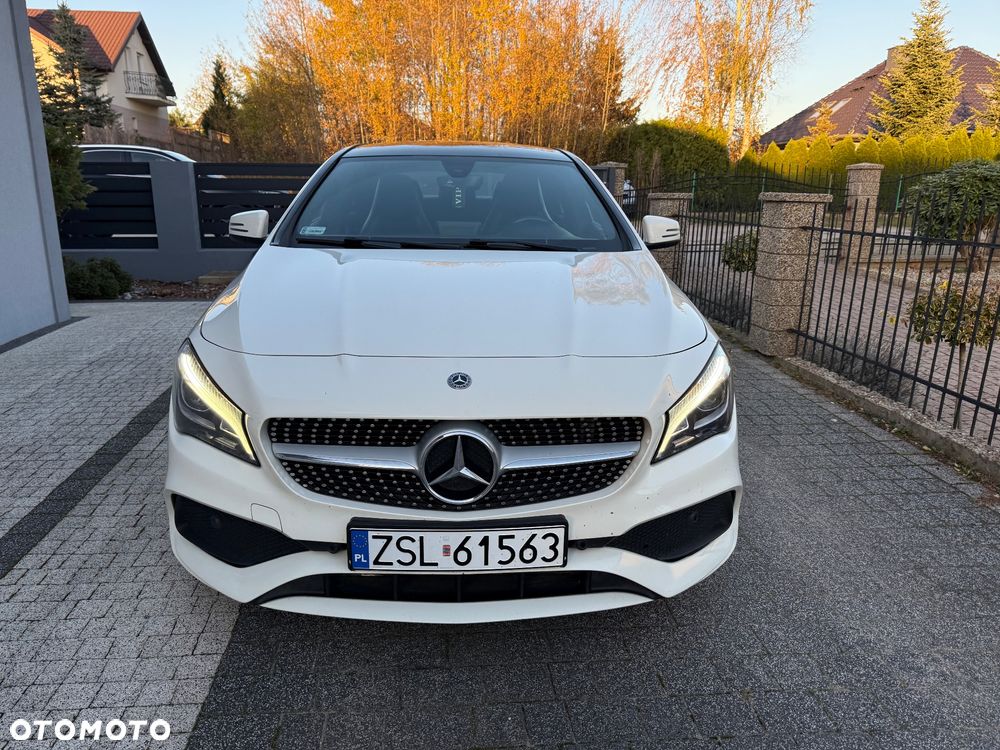 Mercedes-Benz CLA 220 4-Matic AMG Line - 30