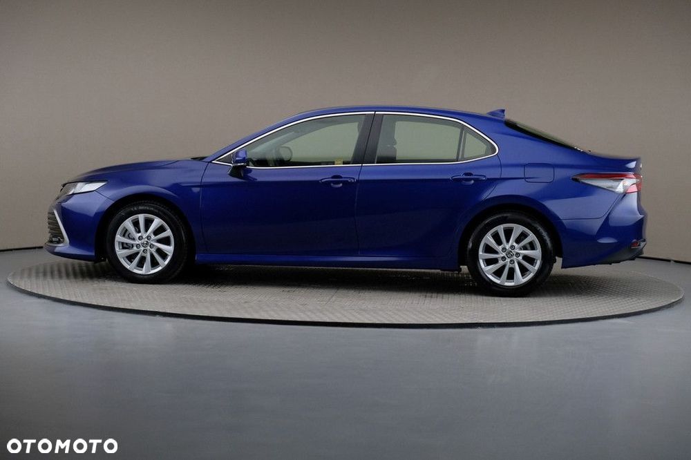 Toyota Camry 2.5 Hybrid Comfort CVT - 4