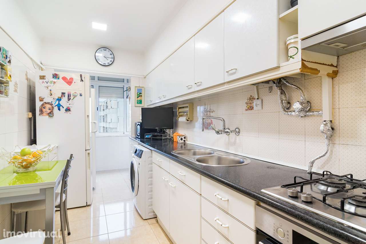 Apartamento T3, Laranjeiro - Grande imagem: 3/15