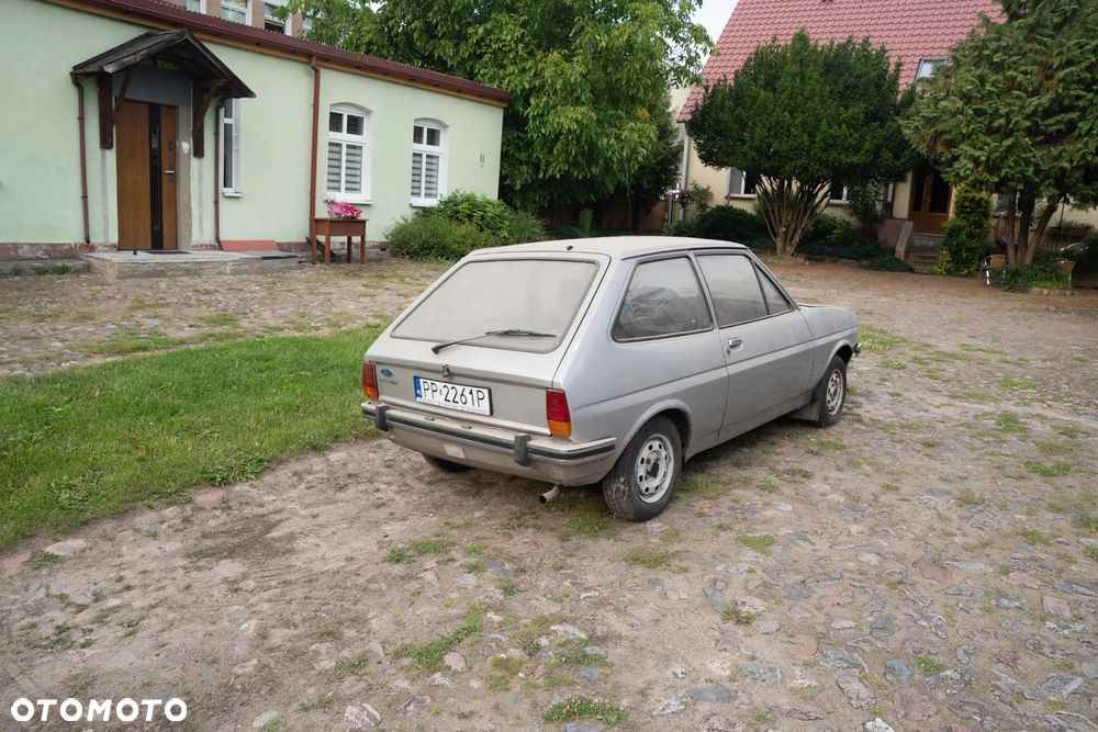 Ford Fiesta - 2