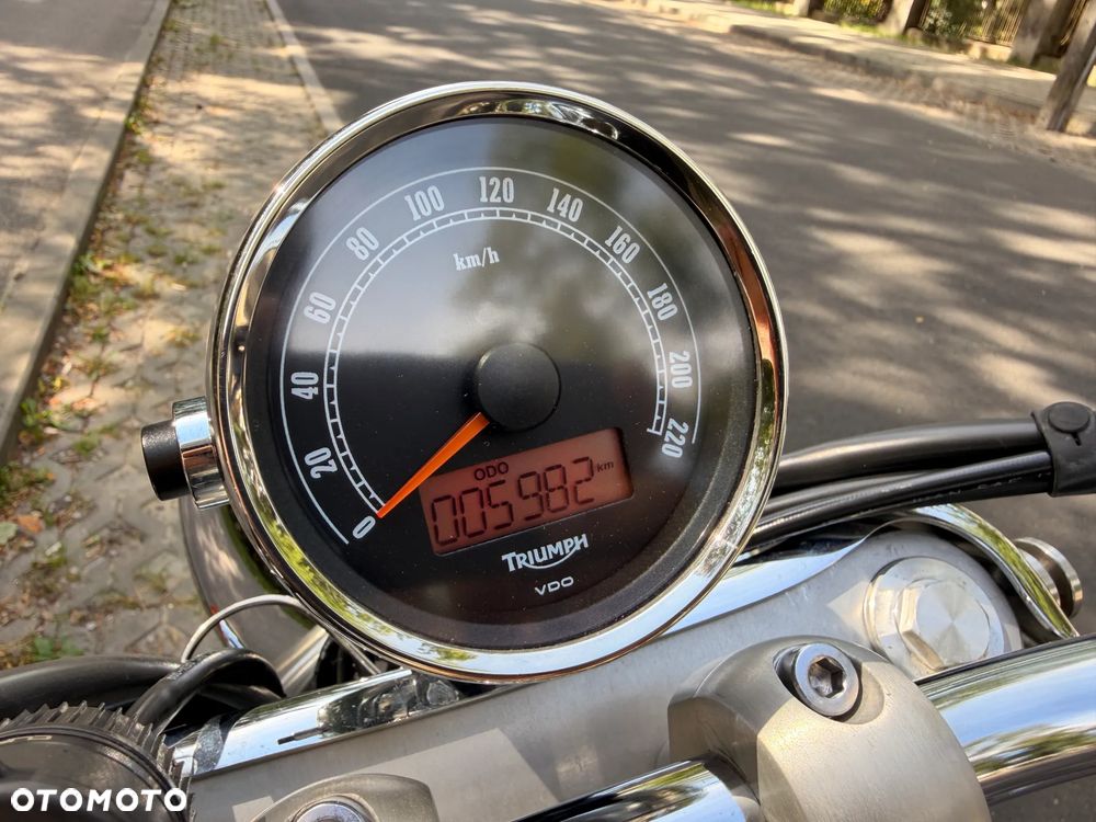 Triumph America - 35