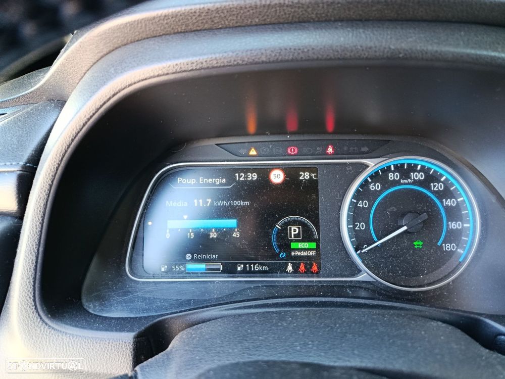 Nissan Leaf - 9