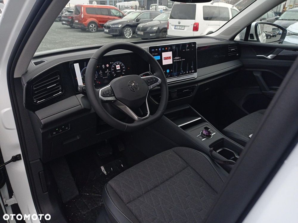 Volkswagen Tiguan - 9