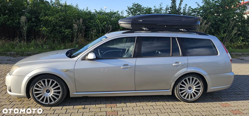 Ford Mondeo V6 ST 220 - 1
