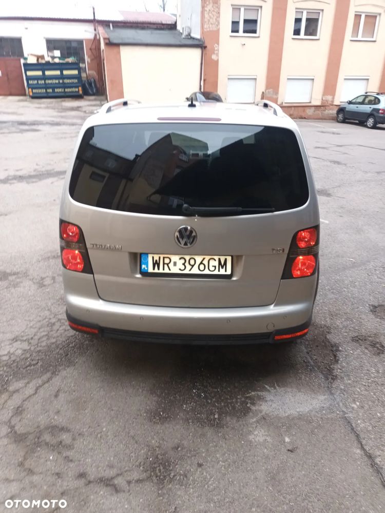 Volkswagen Touran 1.4 TSI Cross - 4