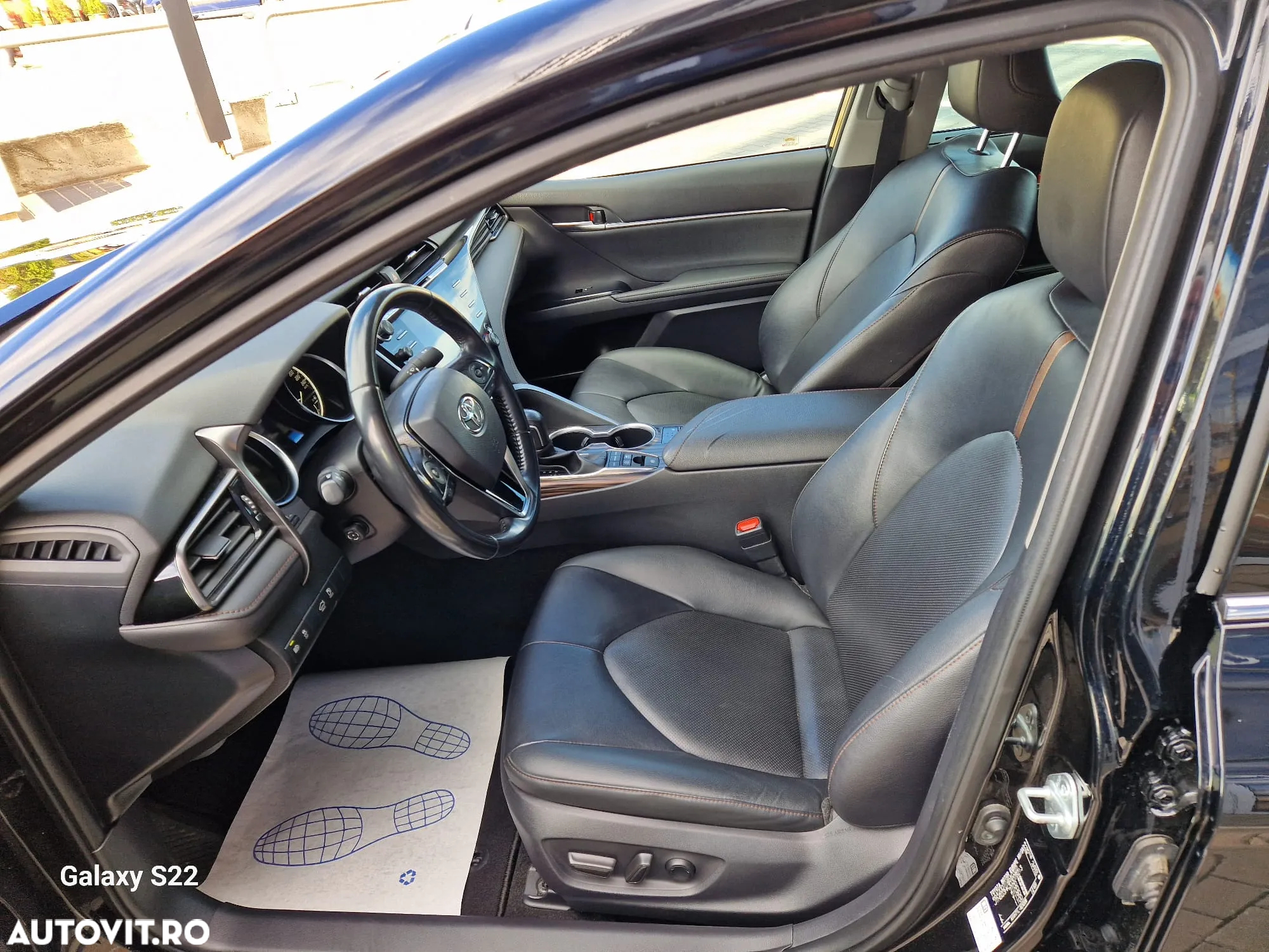Toyota Camry 2.5 Hybrid Exclusive - 9