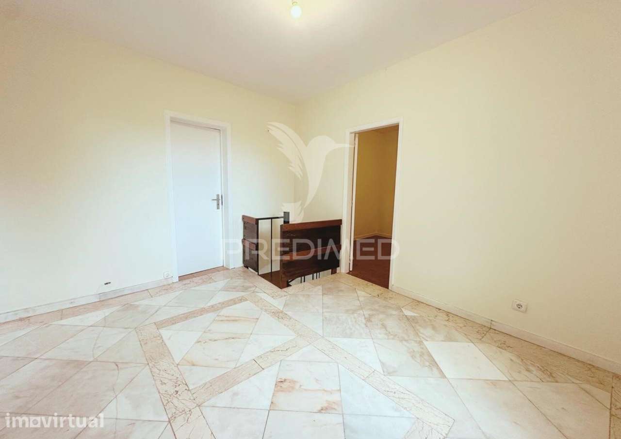 Moradia T2 Renovada com Logradouro – Monte, Funchal - Grande imagem: 4/12