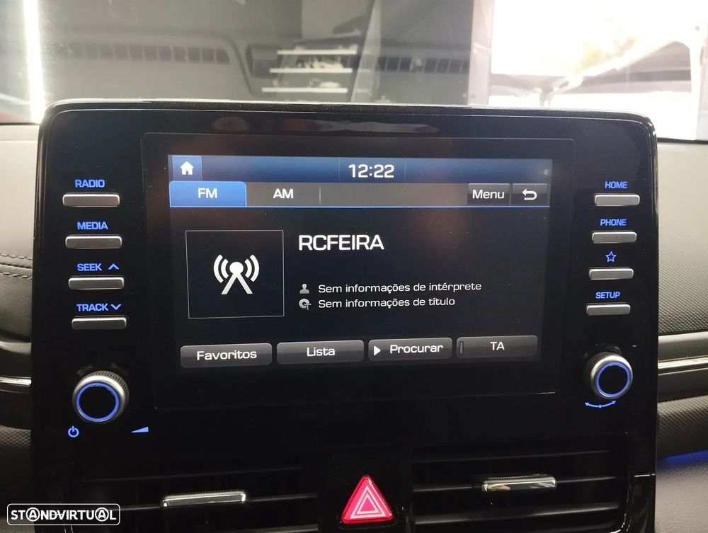 Hyundai Ioniq 1.6 GDI PHEV Tech - 33