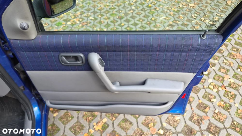 Fiat Punto - 22