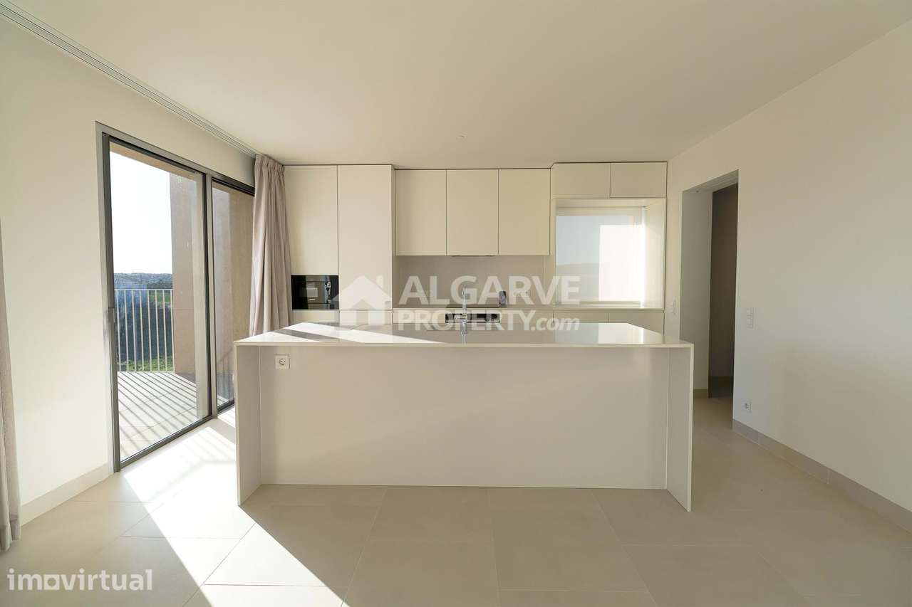 Apartamento T3 a estrear orientado a Sul, junto do Golfe em Vilamoura, - Grande imagem: 3/25