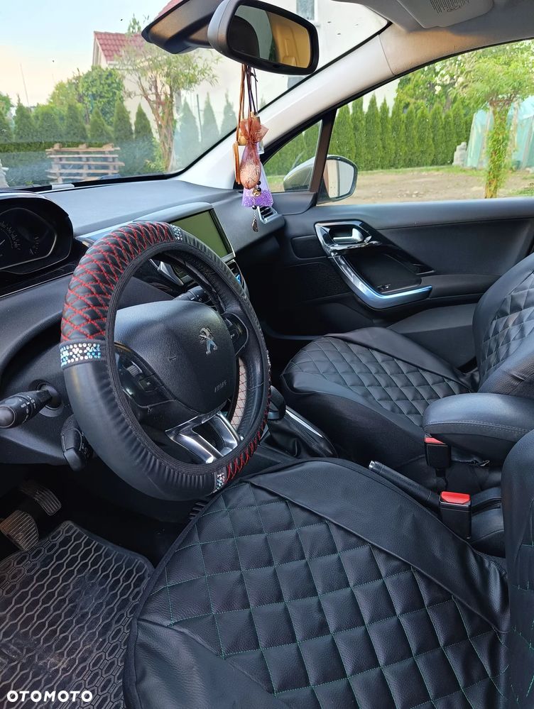 Peugeot 208 1.6 e-HDi Allure STT - 21