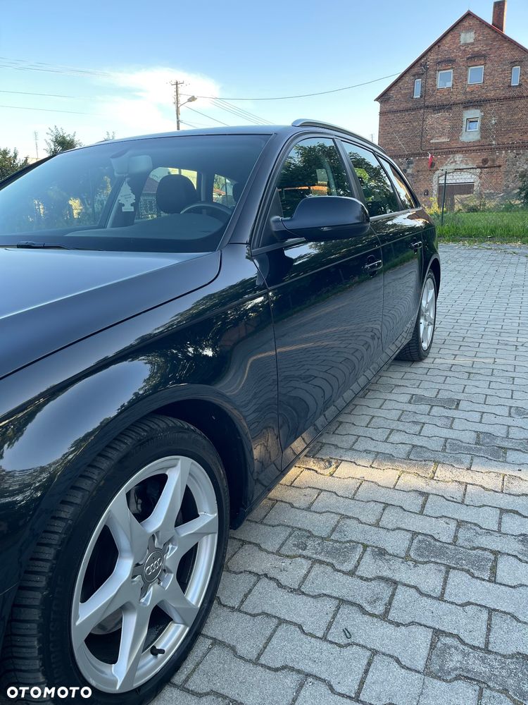 Audi A4 Avant 2.0 TDI Multitronic - 5