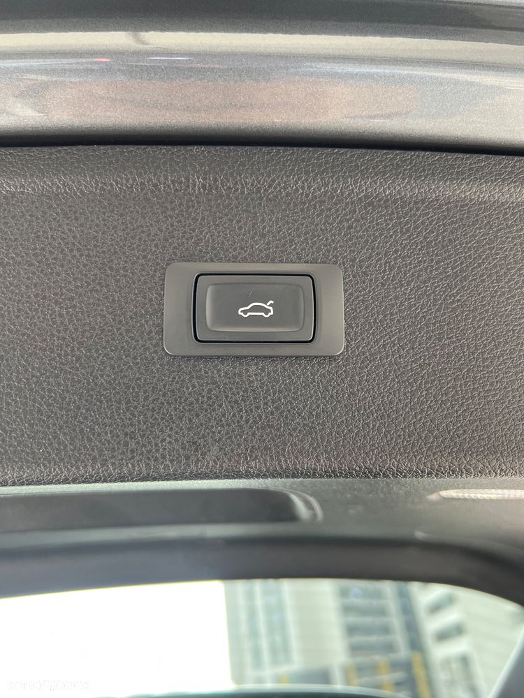 Audi Q5 2.0 TFSI Quattro S tronic design - 13