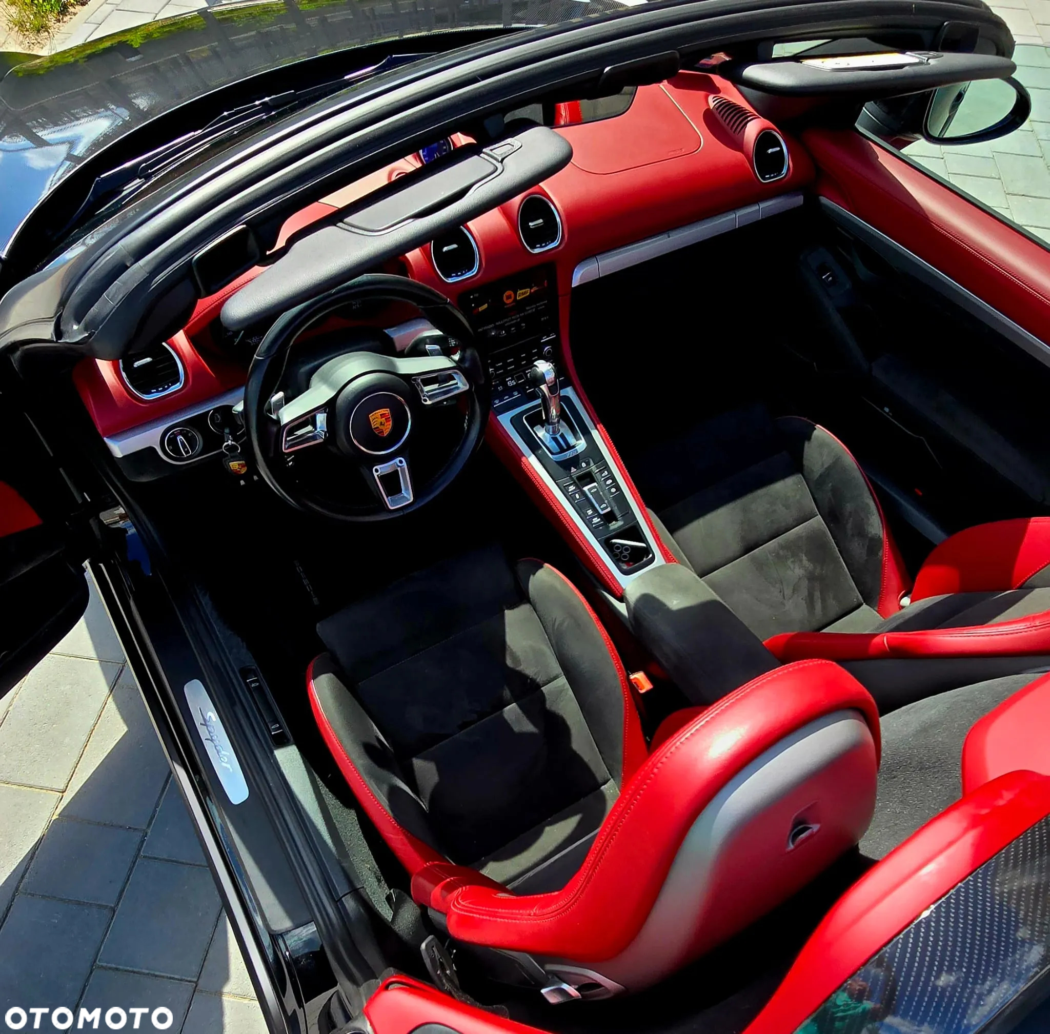 Porsche 718 Boxster Spyder PDK - 11